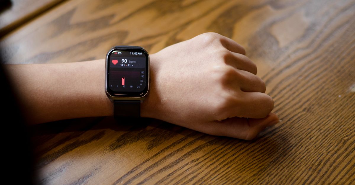 smartwatch จอใหญ่ วัดชีพจร ตัวไหนคุ้ม ตัวไหนไม่คุ้ม